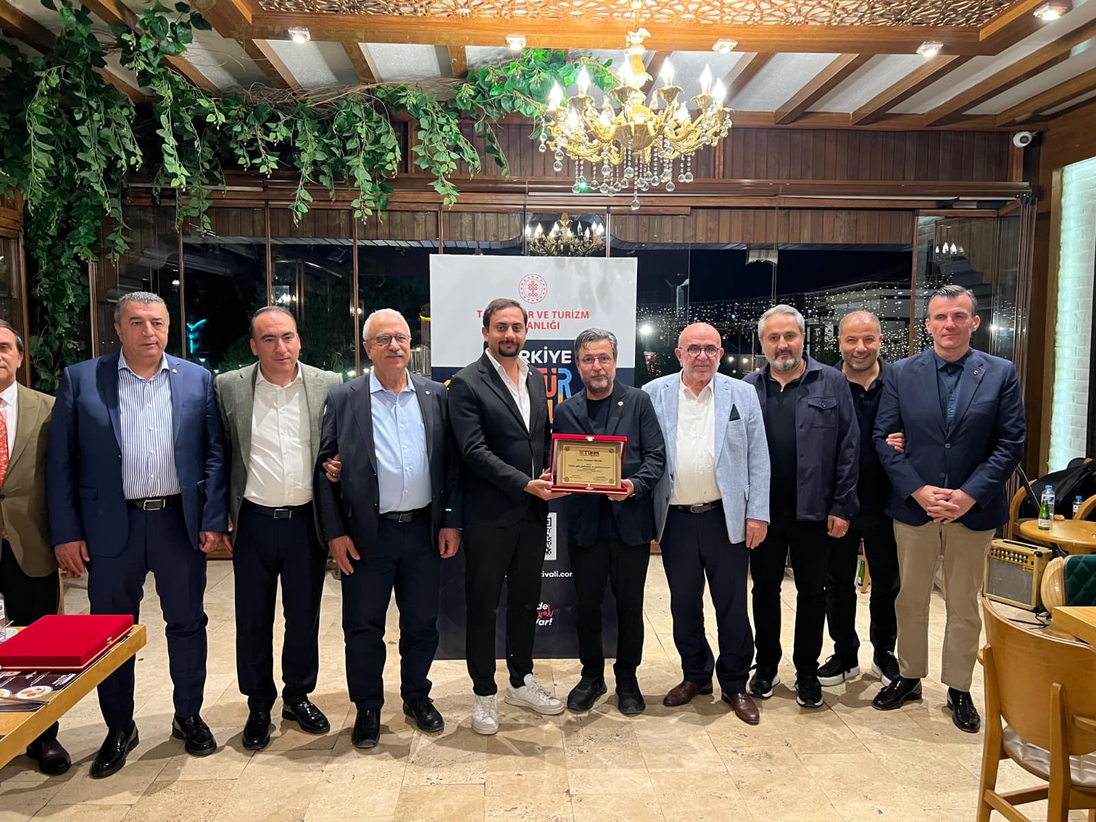 Kültür Yolu Festivali’nde Vefa: Genel Müdür Ebu Bekir Önder’e Plaket Takdim Edildi